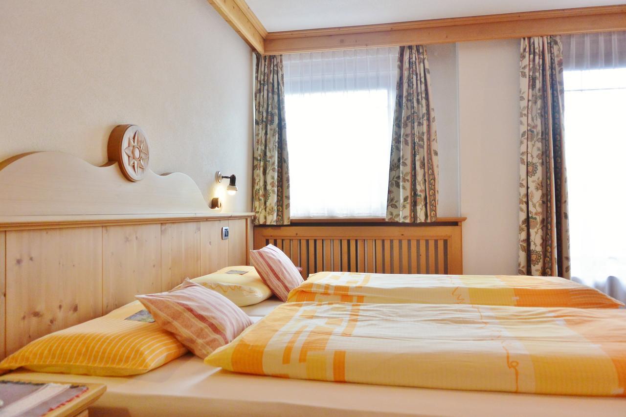 Hotel Garni Al Plan Λιβίνιο Εξωτερικό φωτογραφία
