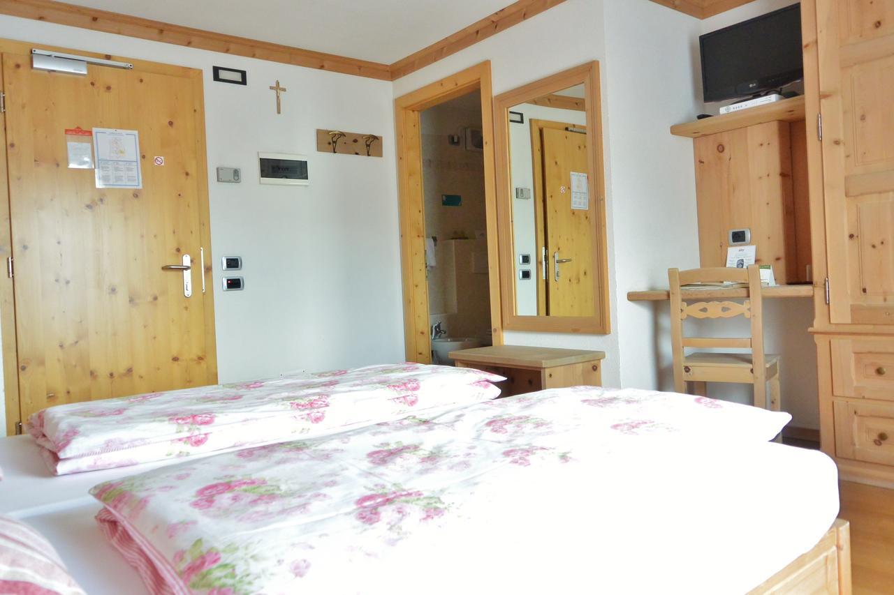 Hotel Garni Al Plan Λιβίνιο Εξωτερικό φωτογραφία