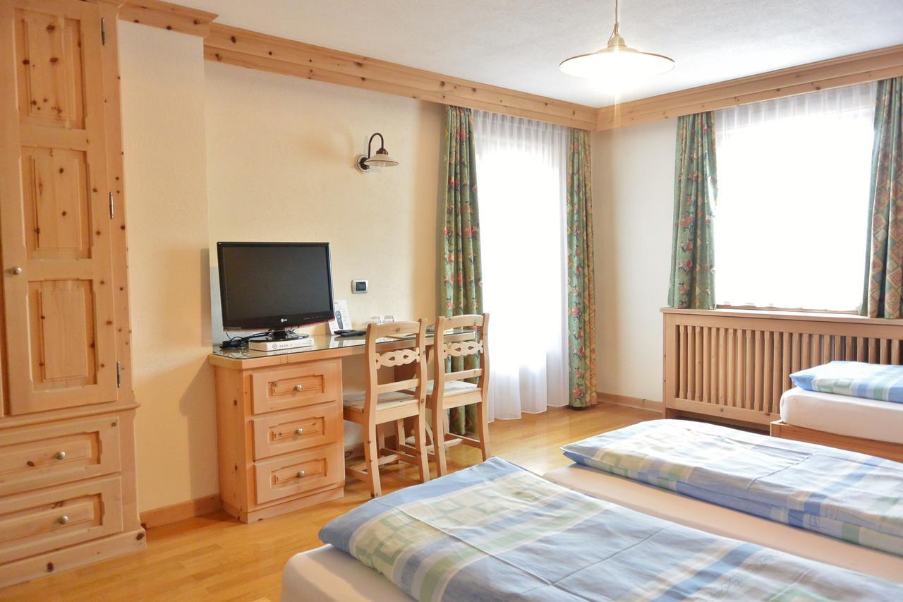 Hotel Garni Al Plan Λιβίνιο Εξωτερικό φωτογραφία